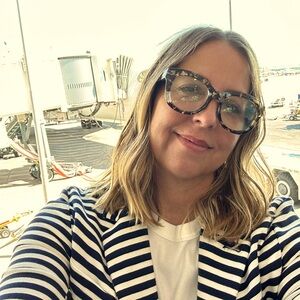 Meet your Posher, Dawn